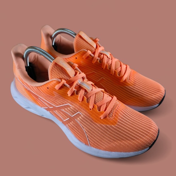 ASICS Shoes Versablast 3 Womens 10 / Mens 8.5 Orange New *No Insoles Tried On.*